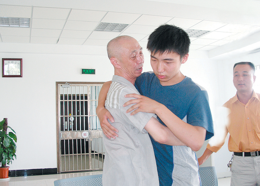 得了强直性脊柱炎应如何去保健 得了强直性脊柱炎应如何去保健
