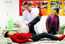 强直性脊柱炎患者可以运动吗 强直性脊柱炎患者可以运动吗
