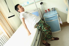 强直性脊柱炎会产生怎样的危害 强直性脊柱炎会产生怎样的危害