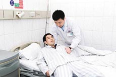 强直性脊柱炎患者要检查些什么 强直性脊柱炎患者要检查些什么