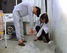 如何做好强直性脊柱炎的护理工作 如何做好强直性脊柱炎的护理工作